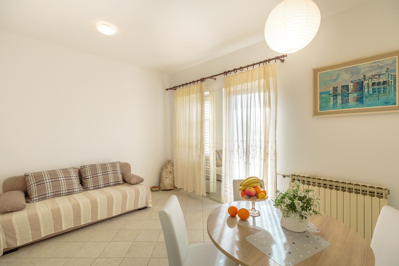 Music Apartment ดูบรอฟนิก ภายนอก รูปภาพ