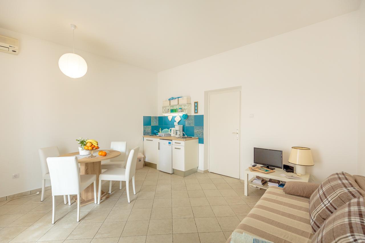 Music Apartment ดูบรอฟนิก ภายนอก รูปภาพ